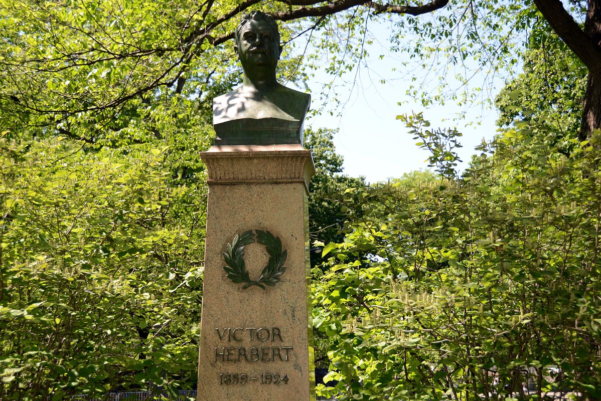 15B Irish American Cellist, Composer and Conductor Victor Herbert Bronze Bust By Edmund Thomas Quinn In Central Park Midpark 70 St